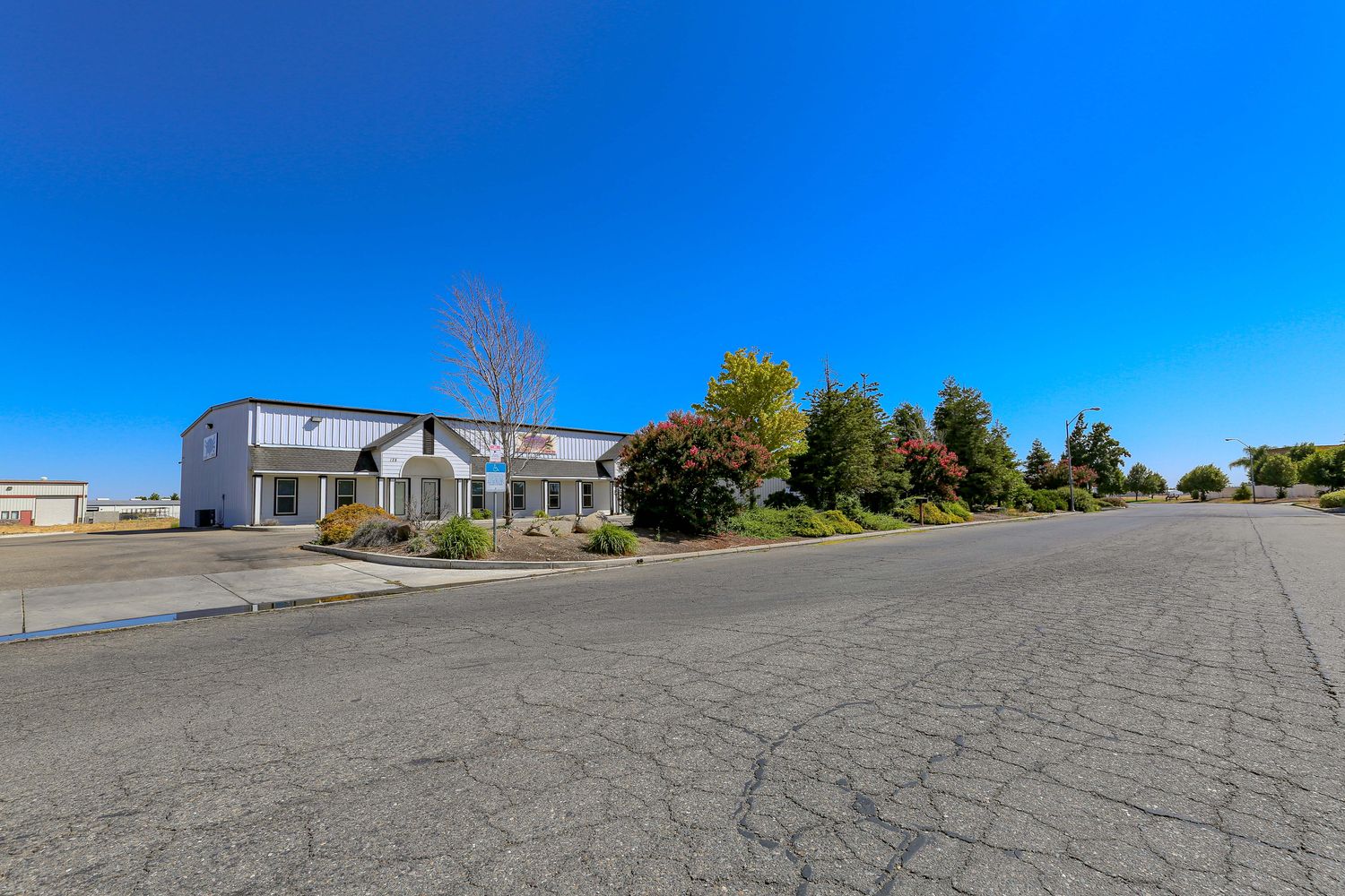 128 Heron Way, Merced, CA 95341